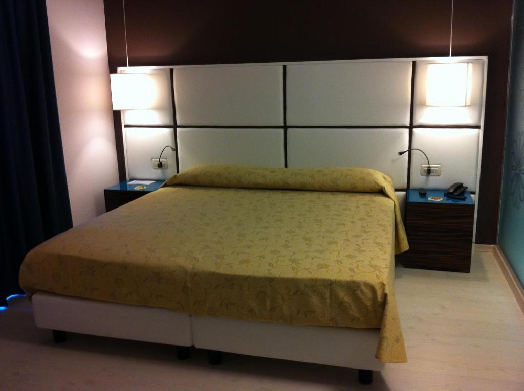 Superior Double Room,705346702:JPEG
